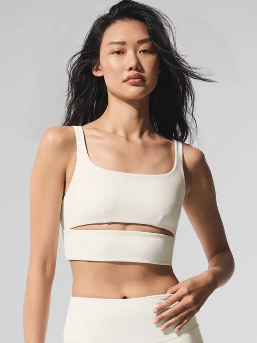 ALO Yoga Slit Bra - Size: Small / Color: Ivory